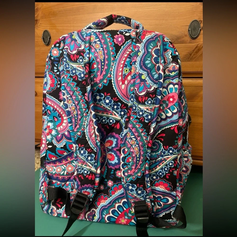 Vera Bradley Haymarket Paisley Black Floral LG Essential Laptop Backpack - Picture 3 of 11